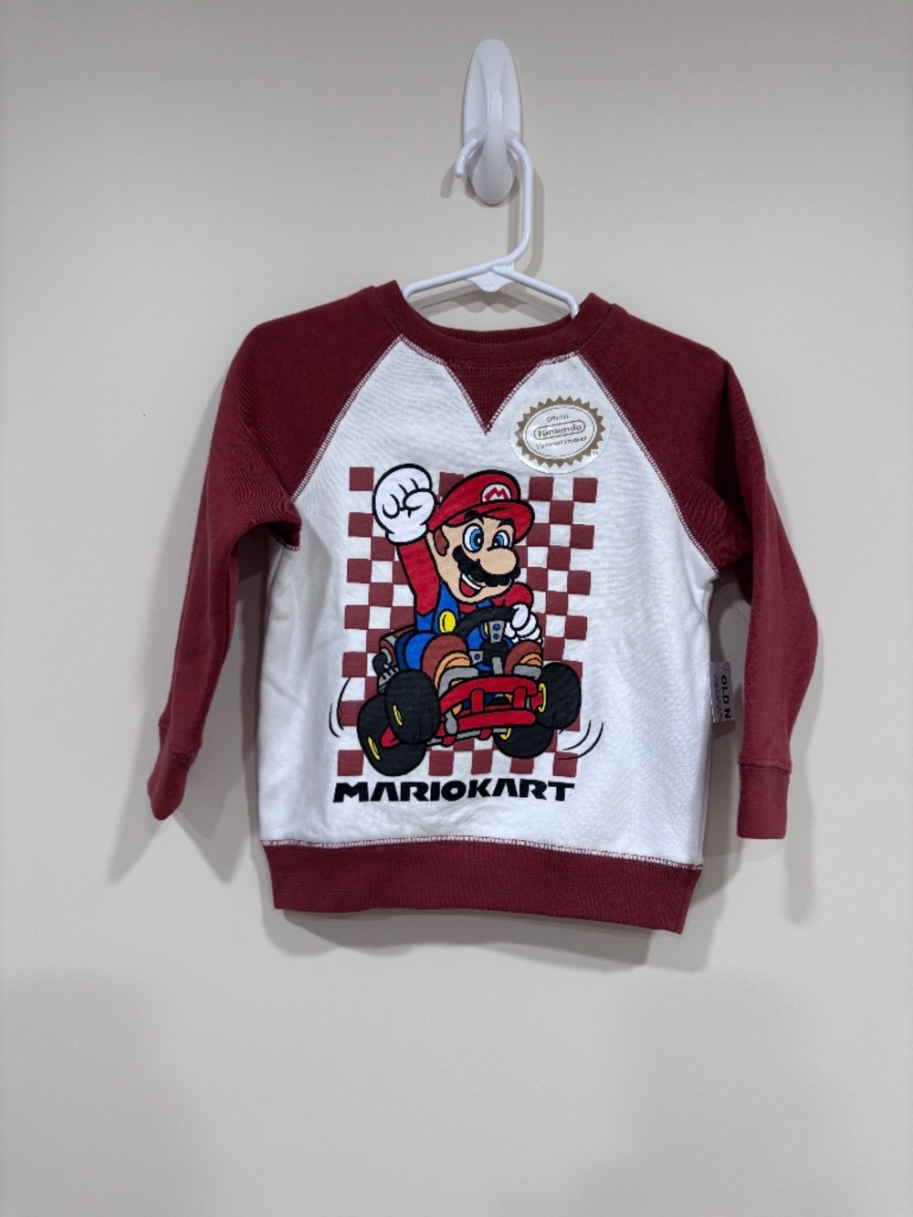 BOY'S MARIO SWEATSHIRT SIZE 2T